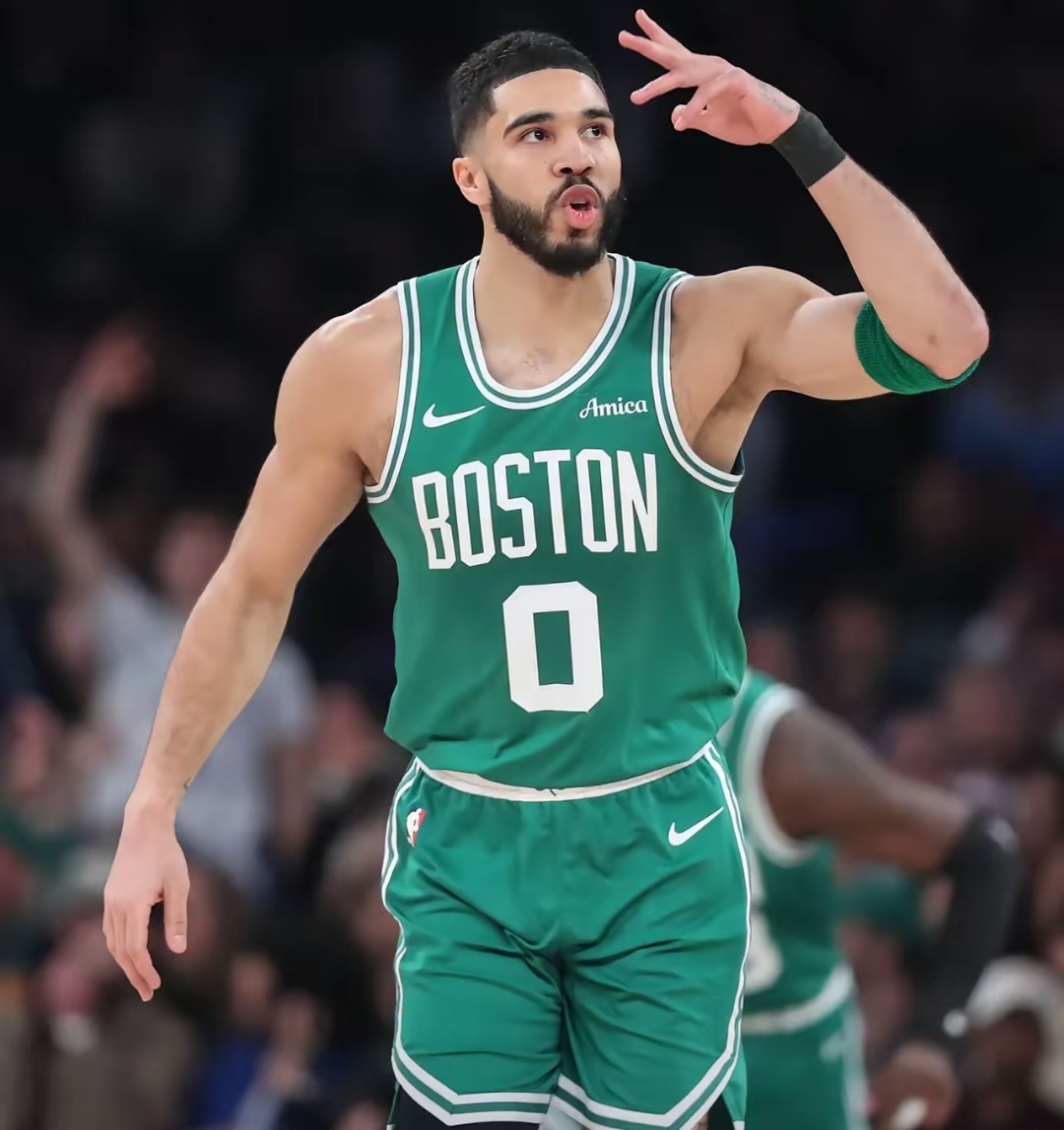 壹号-关于塔图姆连续三场比赛得分超过持续失利，篮网不断突破！赛场气氛高涨的信息