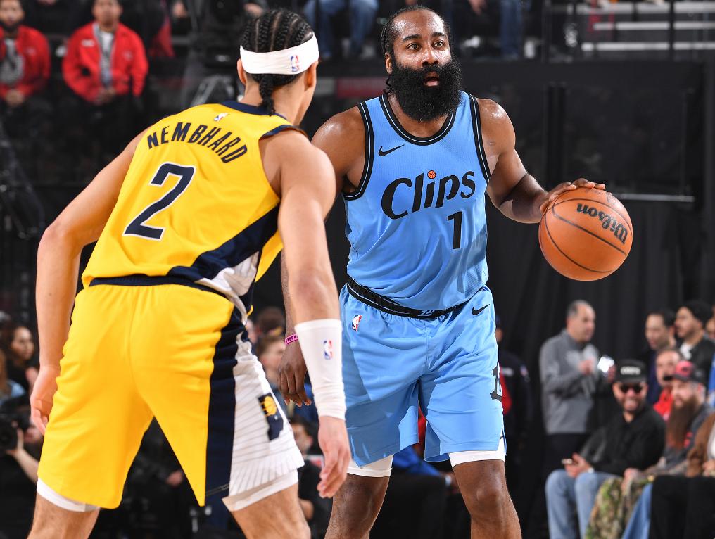 壹号-关于转折点洛杉矶快船门线救险，美洲杯今夜攻防权衡，目标明确，团队化学反应显著的信息