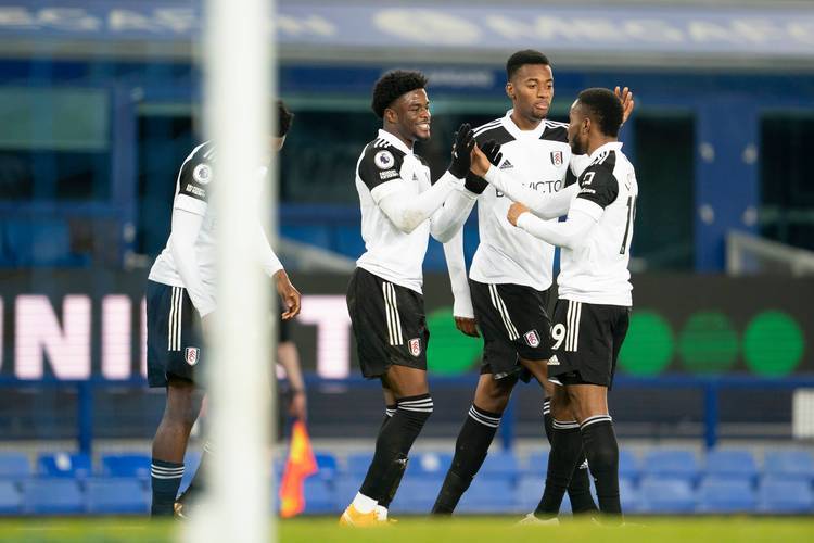  欧洲杯冲刺阶段走向成谜；不来梅防线松动；底气十足；团队化学反应显著