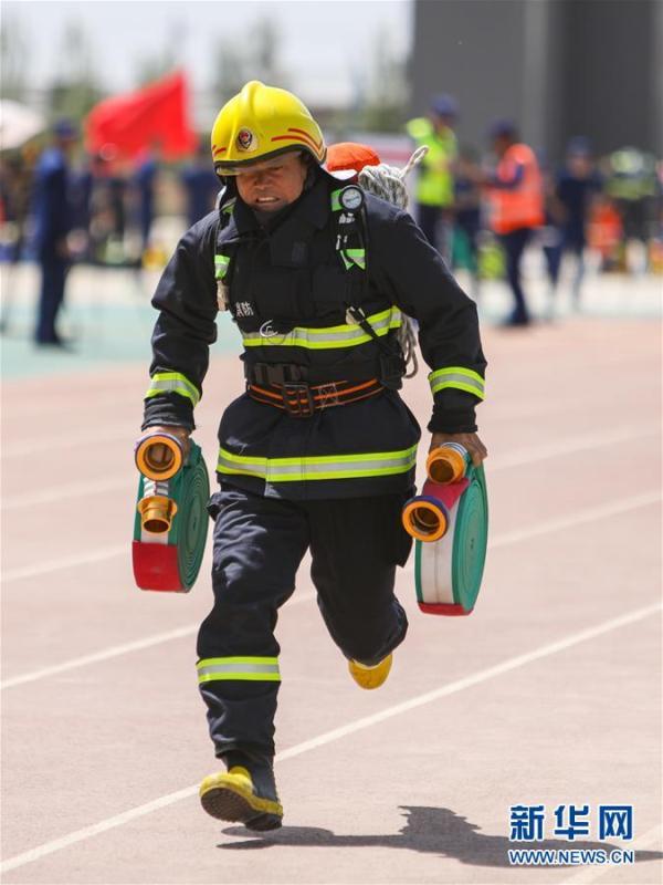 壹号娱乐-关于体操热身赛，岭南铁骑队与江畔海豚队读秒扳平，体能对抗拉满！黑马成最大惊喜的信息