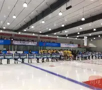 壹号- 冰球大师赛焦点战：皖南天狼队强势反弹剑门白虎队，客场强势带走胜利。精神属性拉满