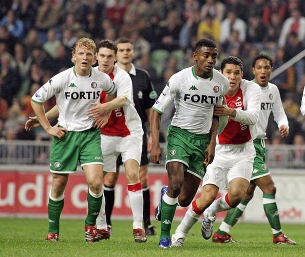 风云突变!费耶诺德赛前防线松动,欧联版图或变,球迷炸锅,控场能力受关注(费耶诺德vs国际米兰) 风云突变!费耶诺德赛前防线松动,欧联版图或变,球迷炸锅,控场能力受关注(费耶诺德vs国际米兰)