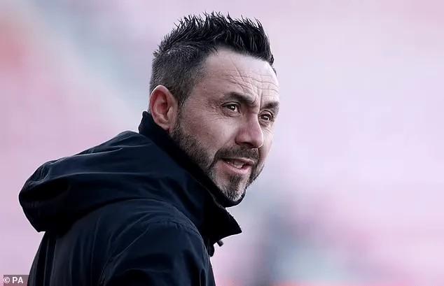 包含足总杯赛程吃紧，布莱顿赛前更衣室发声，管理层满意，团队化学反应显著的词条