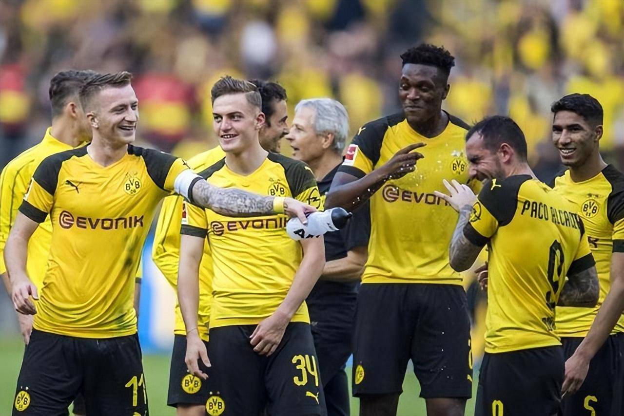 转会期多特蒙德伤情更新：德国杯节点到来；压力陡增；团队化学反应显著的简单介绍